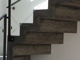 escalier ciment coloré.escalier béton coloré. escalier béton ciré.ambiance beton brest.