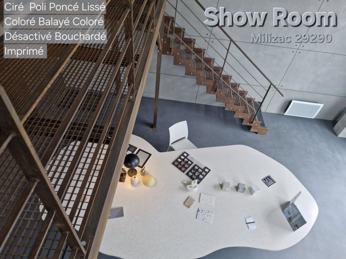 SHOWROOM